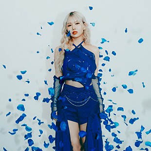 「“カリスマギャルシンガー”Soala、1/29にEP『Bluem』配信発表　新曲「カサネアイ」先行配信スタート」