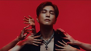 「岩田剛典、大人の色気が漂うラブソング「Phone Number」先行配信　危険＆誘惑のMV公開」