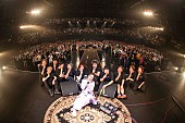 「＜ライブレポート＞阿部真央、デビュー15周年ツアーを完走　「私はこれからも歩みを止めないようにこの活動を続けていく」」1枚目/20