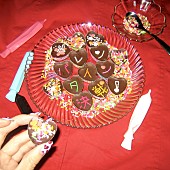 「乃紫、昭和歌謡“レトロポップサウンド”の新曲「バレンタイン決戦」配信リリース」1枚目/2