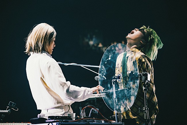 「＜ライブレポート＞Kroi、初のアリーナワンマンでみえた「新機軸」　新章開幕を叫び続ける5人の声」1枚目/11