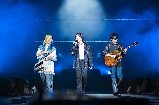 「Mrs. GREEN APPLEスタジアムツアー映像作品の上映イベント、舞台挨拶＆ライブビューイングを実施」1枚目/7