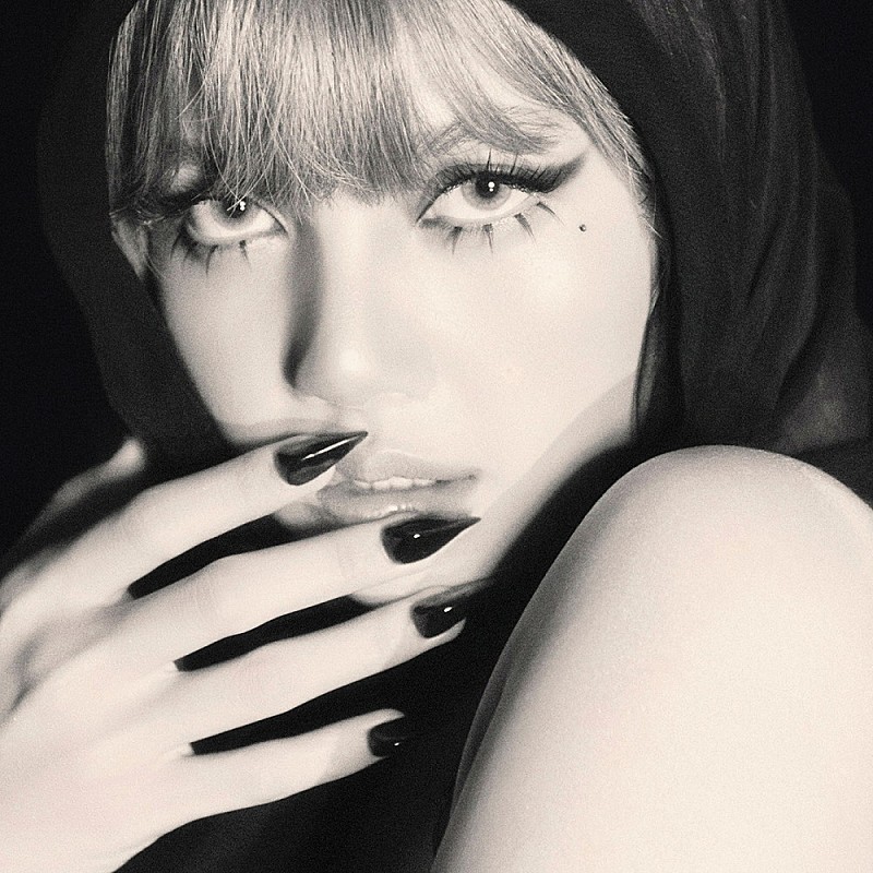 LISA、3月に来日決定　招待ファンミやポップアップショップも展開