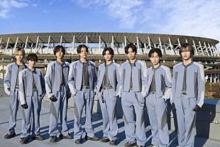 「ICEx、国立競技場をバックに「理想郷」パフォーマンス」