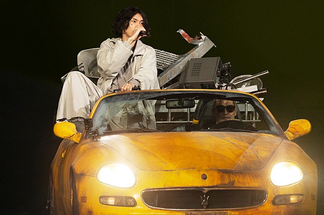 「＜ライブレポート＞米津玄師、初の東京ドームで叫んだ「今まで生きてきてくれてありがとう！」　自身と観客の人生を軽やかに祝福した【JUNK】国内ファイナル」1枚目/21