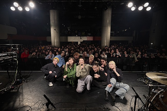 「元yonawo・荒谷翔大×鈴木真海子（chelmico）、東阪福ツーマンツアー終幕「またすぐどこかで会いましょう」」1枚目/9