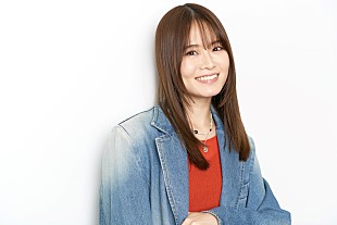 「＜わたしたちと音楽 Vol.55＞山崎怜奈 “話すこと”を仕事に、発信し続ける理由」