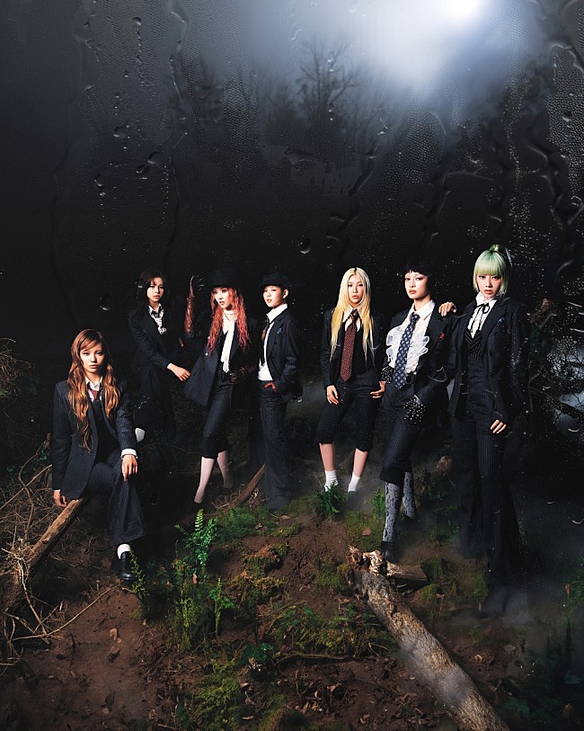 「XG、リカットシングル『IN THE RAIN』を4月11日にリリース決定＆新ビジュアルも公開」1枚目/1