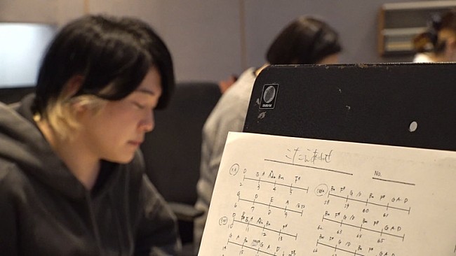 「楽曲「こたえあわせ」レコーディングの模様」3枚目/5