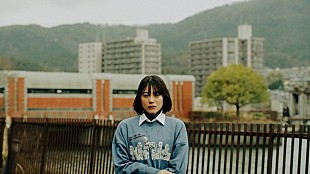 「TRACK15、岩波詩織が主演「脇役スター」MV公開　2ndミニAL『season』リード曲」