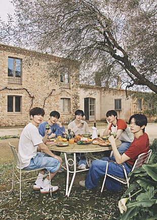 「TOMORROW X TOGETHER、青春映画のような「Love Language」コンセプトフォト第1弾を公開」