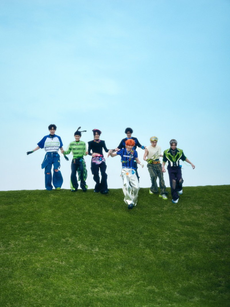 aoen、“やんちゃ爽やか”な『青い太陽 (The Blue Sun)』コンセプトフォト公開