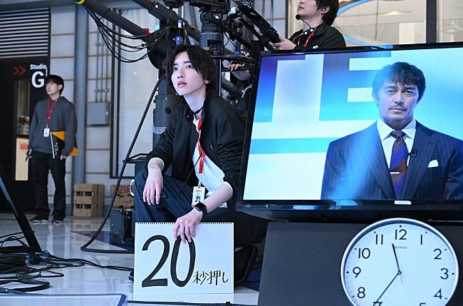 「日曜劇場「キャスタ－」「子どもだろうが大人だろうが、間違わない人はいないから」「阿部寛さんが気の毒な気がする」」1枚目/1