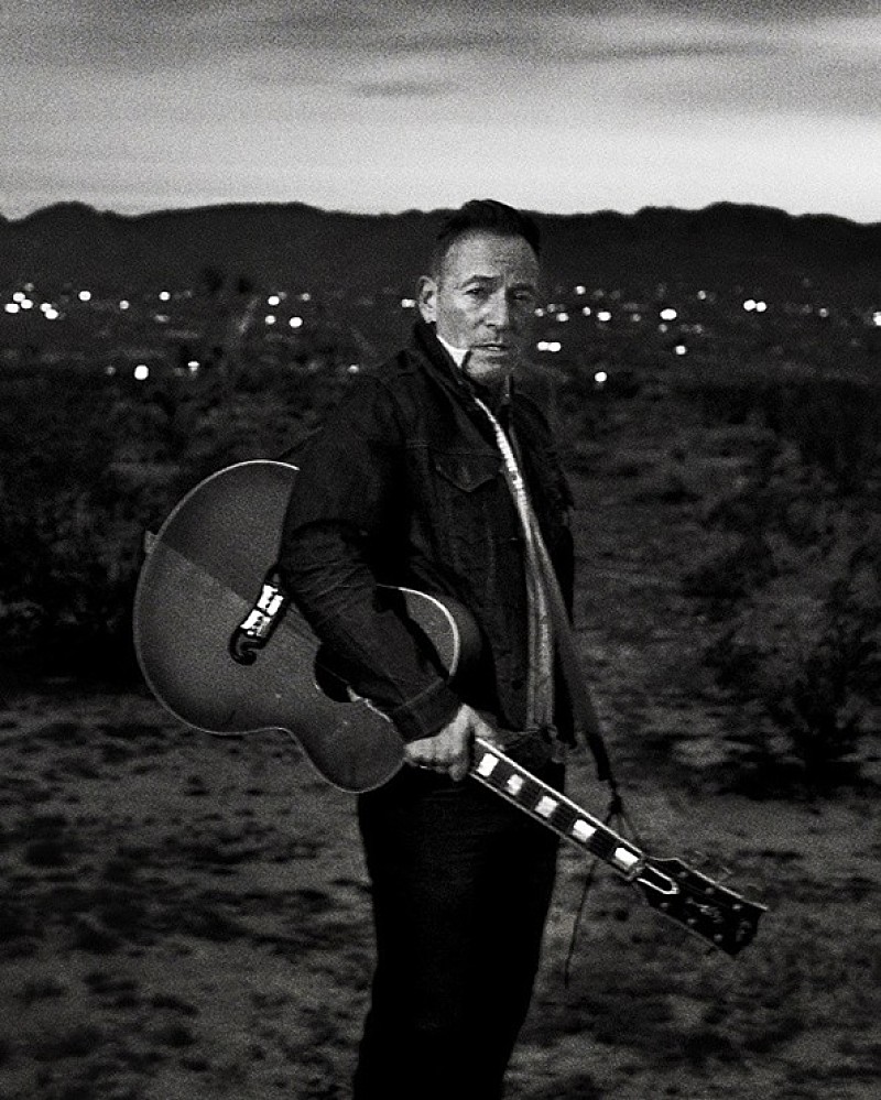 ブルース・スプリングスティーン、完全未発表曲「フェイスレス」リリック・ビデオ＆日本語対訳が公開 