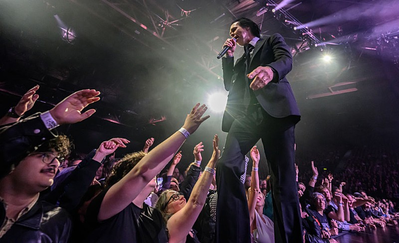 ニック・ケイヴ、自分もニコラス・ケイジとよく間違えられると語る