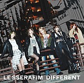 「LE SSERAFIM シングル『DIFFERENT』通常盤」3枚目/3