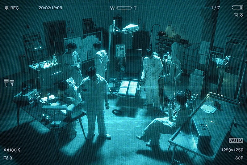 ENHYPEN、“ヴァンパイア実験体”テーマの『DESIRE : UNLEASH』コンセプトフォト＆フィルムを公開