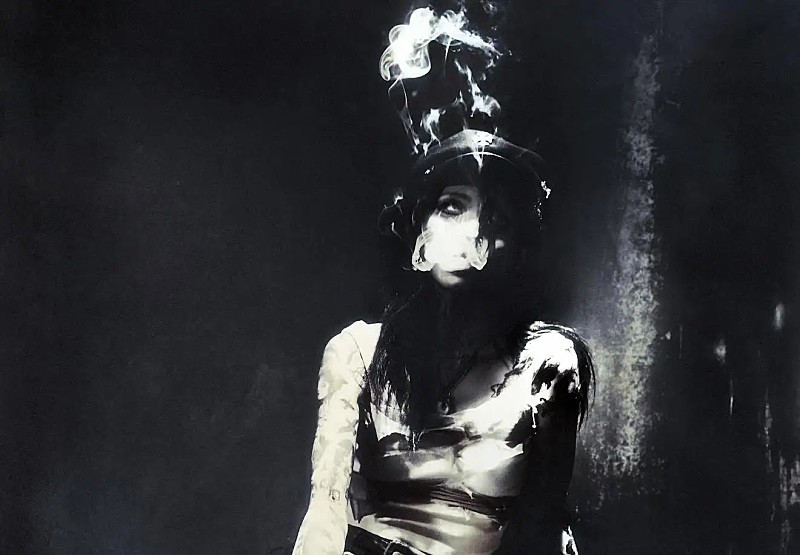 ユール、米番組で「Skullcrusher」のパフォーマンス披露