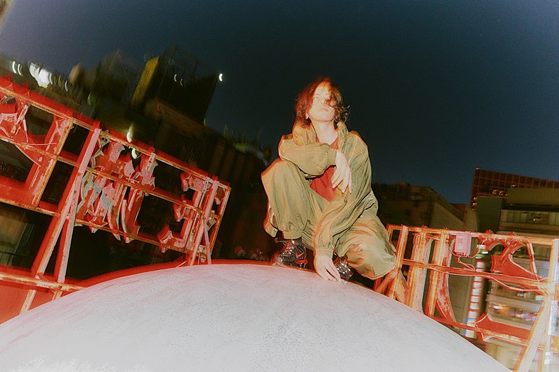 米津玄師、フォトスポット展示＆ライブ写真展の開催決定