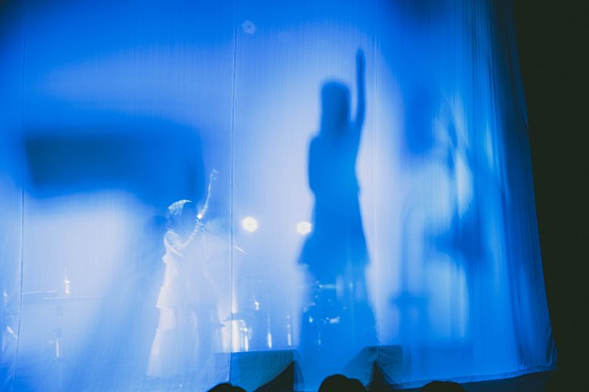 「＜ライブレポート＞なるみや、“誰かを想う力”が垣間見えた1stライブツアー「自分が幸せになれる選択をして大丈夫」」1枚目/10