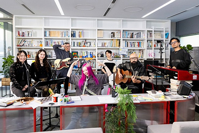 「ちゃんみな、東京大学が舞台の『tiny desk concerts JAPAN』に出演」1枚目/6