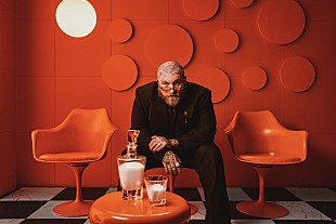 「テディ・スウィムズ、完全版アルバムリリース＆単独来日公演が決定」