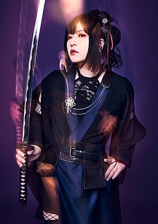 「鈴華ゆう子（和楽器バンド）、“和”×多ジャンルで魅せるニューアルバム『SAMURAI DIVA』10月リリース」