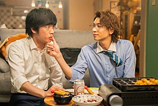 「「40までにしたい10のこと」“雀”風間俊介と“慶司”庄司浩平がついにタコパを開催　「指を重ねるシ－ン、最高にキュンキュンした」」