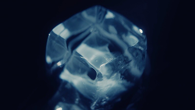 「『IS:SUE /「コエprod.☆Taku Takahashi (m-flo)」Track Video』」2枚目/13