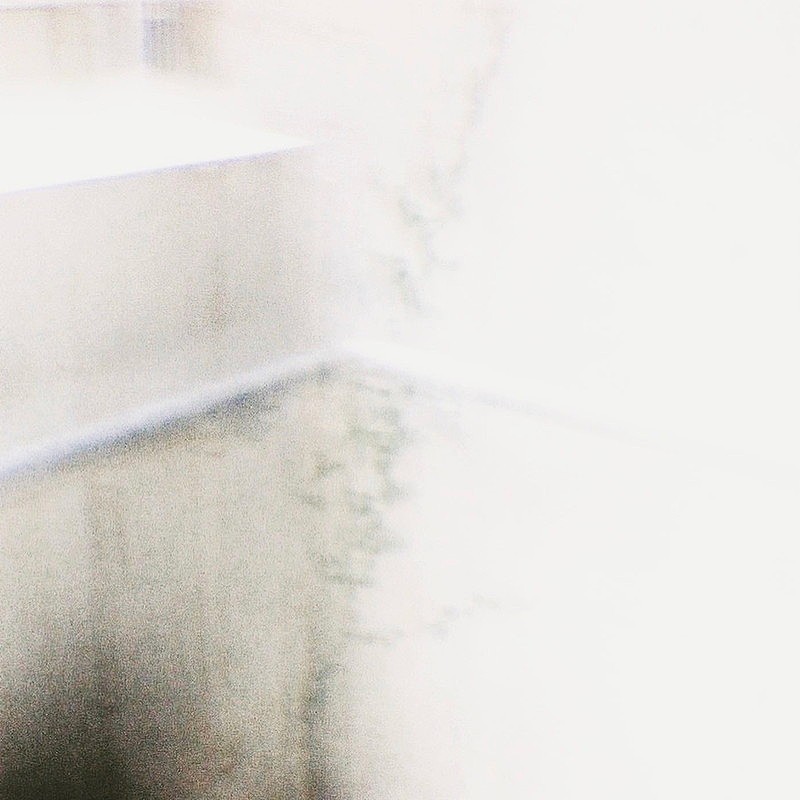 「Cuegee 配信シングル『too much / About time. I&#039;m ready.』」2枚目/3