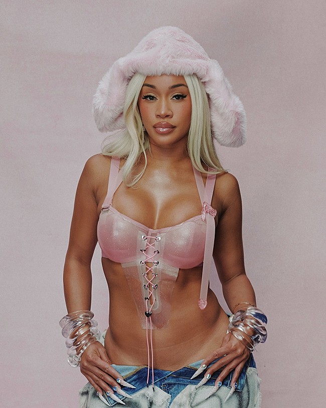 「スウィーティー、TWICEらが参加した最新EP『ヘラ・プレッシャー』リリース」1枚目/2