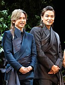 「堂本光一、舞台終盤では「衣装がビリビリになっているかも」 再タッグの井上芳雄「光一くんを取り巻く状況が変わっていった」」1枚目/1