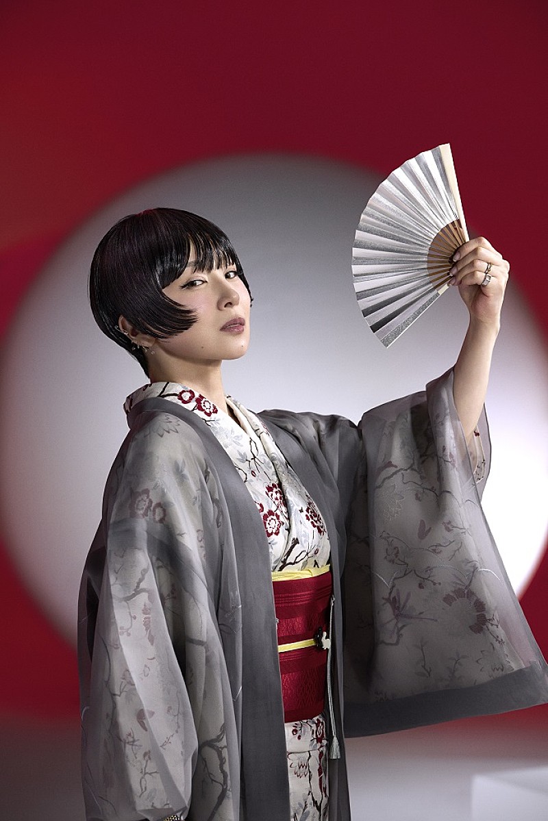 椎名林檎、公式TikTokを開設＆新曲「白日のもと」MV公開へ