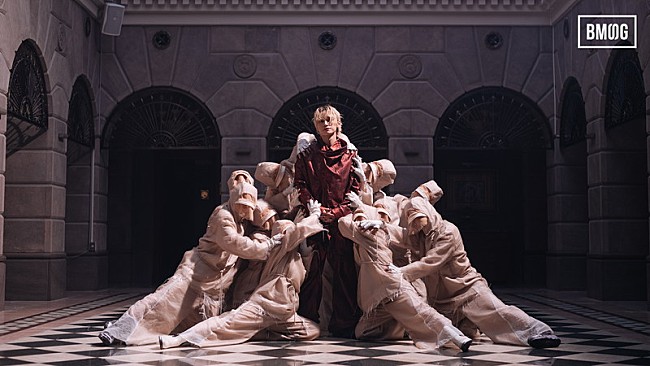 「SKY-HI、BMSG【THE LAST PIECE】テーマ曲をワンショット＆ワンテイクでパフォーマンス」1枚目/1