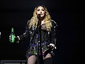 「マドンナ、イタリア旅行＆ラブブ・ケーキで67歳の誕生日を祝う」1枚目/1