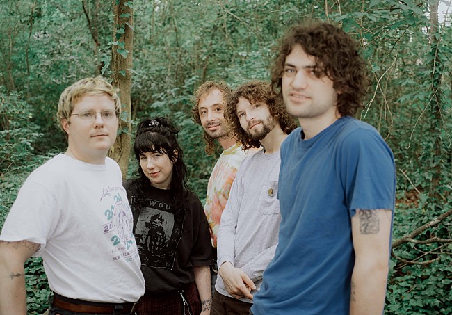 「ウェンズデイ、新曲「Bitter Everyday」MV公開」1枚目/2