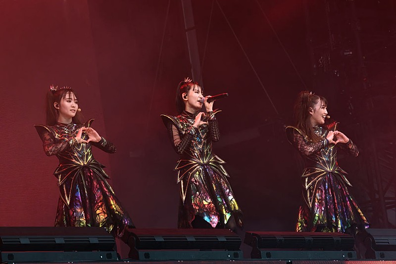 BABYMETAL、『METAL FORTH』が米ビルボード複数アルバム・チャートでトップ10デビュー