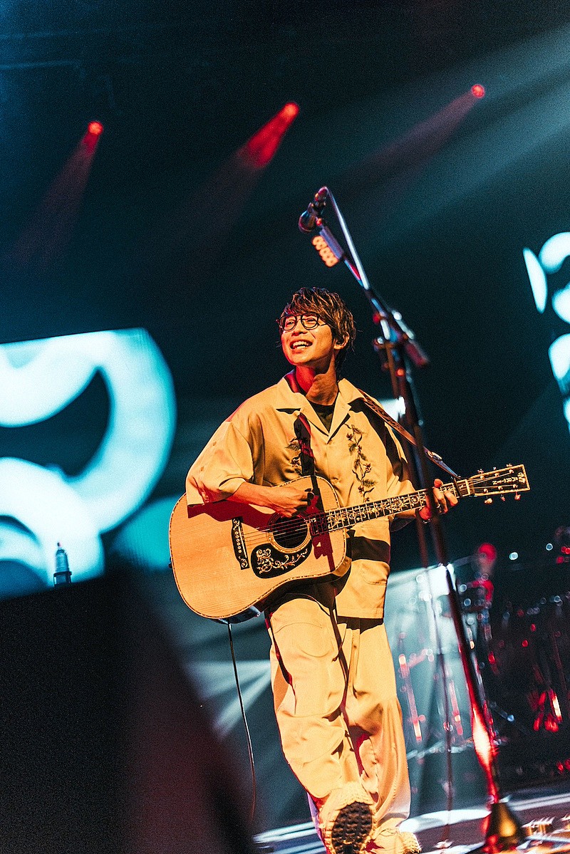 川崎鷹也、全国ホールツアー【まだ夢の中】東京公演オフィシャルレポートが到着
