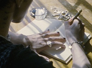 「SIRUP本人が収録曲の歌詞を書き記す、ニューAL『OWARI DIARY』全曲試聴トレーラー公開」