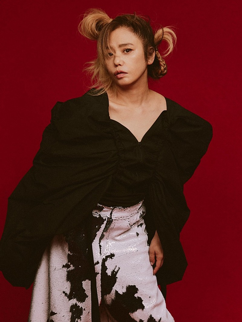 Chara、配信シングル『Lush Life』＆ Chara自選によるラブソング・ベストアルバムのリリース決定