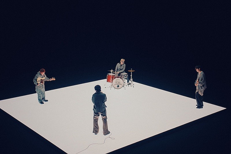 「go!go!vanillas、アニメ『SAKAMOTO DAYS』第2クールEDテーマ「ダンデライオン」MVメイキング公開」1枚目/2