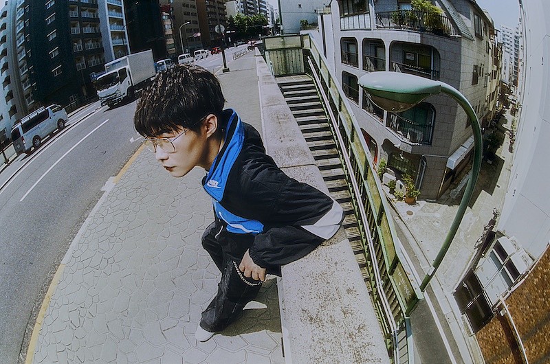 「Nolzy、新曲「オケオーール!」本人ディレクションによるビジュアライザー公開」1枚目/2