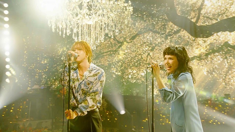 「『Superfly×渋谷龍太 (SUPER BEAVER) 「人として」 from フジテレビ系2025 FNS歌謡祭 夏(2025.7.2 OA)【期間限定公開】』」2枚目/4