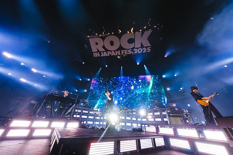 ＜ライブレポート＞Mrs. GREEN APPLE、初のロッキントリで圧巻のステージ【ROCK IN JAPAN FESTIVAL 2025】