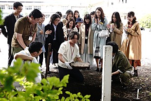 「「良いこと悪いこと」“同級生の不審死”に早くも考察集まる 「犯人予想は元担任」「森のくまさんの替え歌が不気味」」