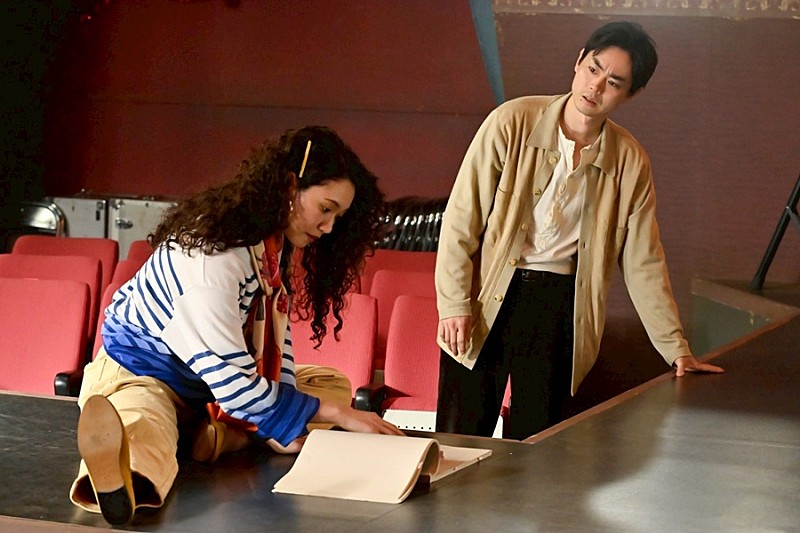 「「もしもこの世が舞台なら、楽屋はどこにあるのだろう」「舞台っぽいドラマだけど慣れてくるとどハマりする」「小さな声でしかせりふが読めないトニ-(市原隼人)に持っていかれた」」1枚目/1