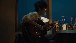 「野田洋次郎が歌う、CMソング「ウイスキーが、お好きでしょ」スペシャルムービー公開」
