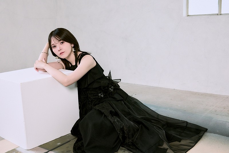 鬼頭明里、初のアコースティック編成でビルボードライブに初登場