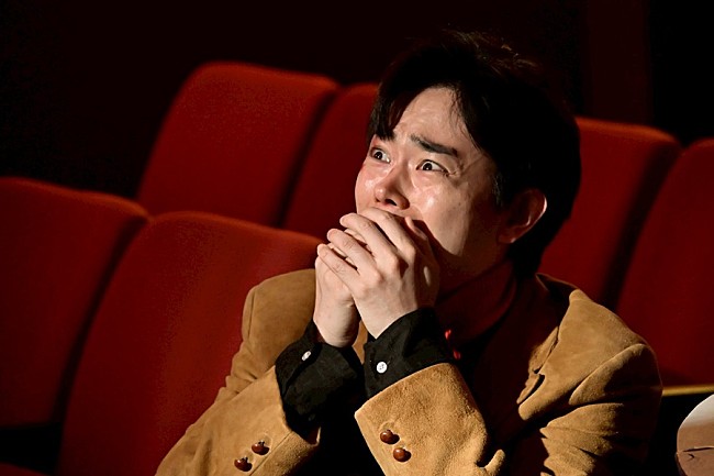 「「もしもこの世が舞台なら、楽屋はどこにあるのだろう」「初日舞台をいっさい見せないところにかえって想像力が働く」「演劇には映画やドラマにはない面白さがあるね」」1枚目/1