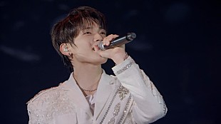 「INI、デビュー4周年記念日に「Brighter」ライブ映像を公開」